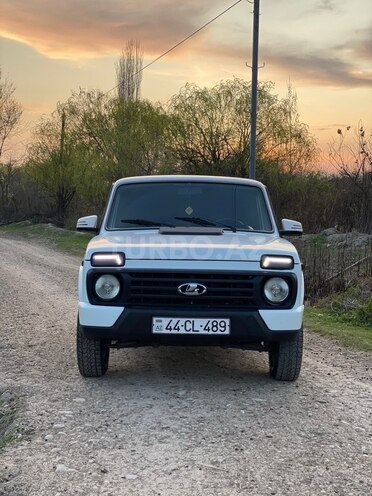 LADA (VAZ) Niva-1
