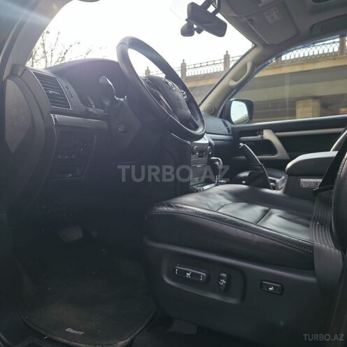 Toyota Land Cruiser 2017, 290,000 km - 4.5 л - Bakı