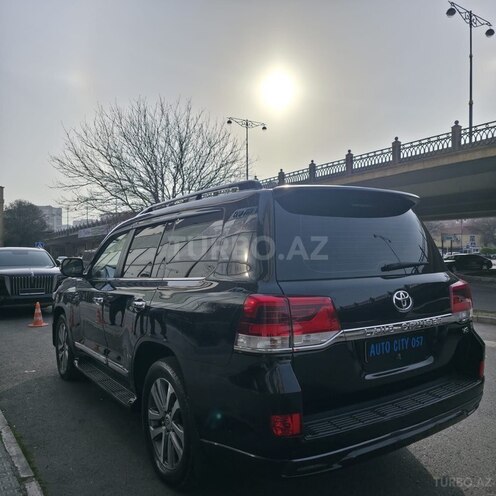 Toyota Land Cruiser 2017, 290,000 km - 4.5 л - Bakı