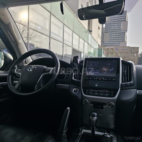 Toyota Land Cruiser 2017, 290,000 km - 4.5 л - Bakı
