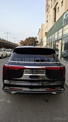 Hongqi E-HS9-4