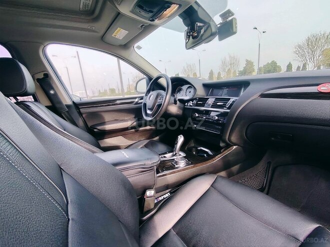 BMW X4-12
