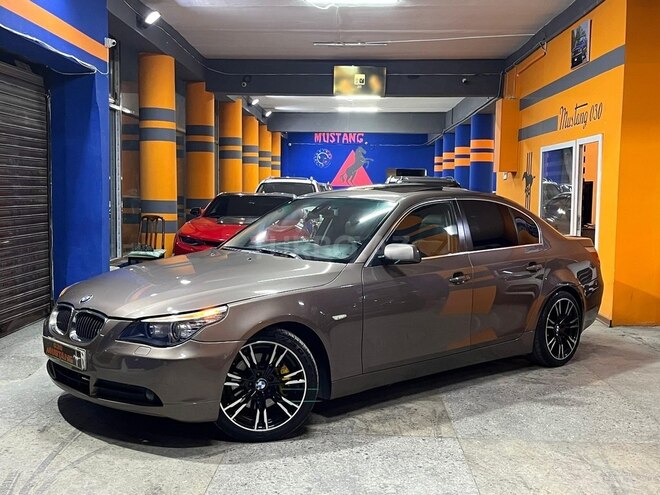 BMW 525-2