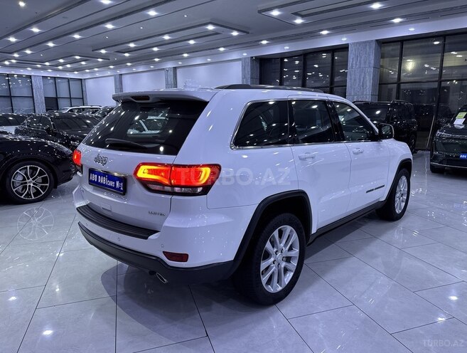Jeep Grand Cherokee-5
