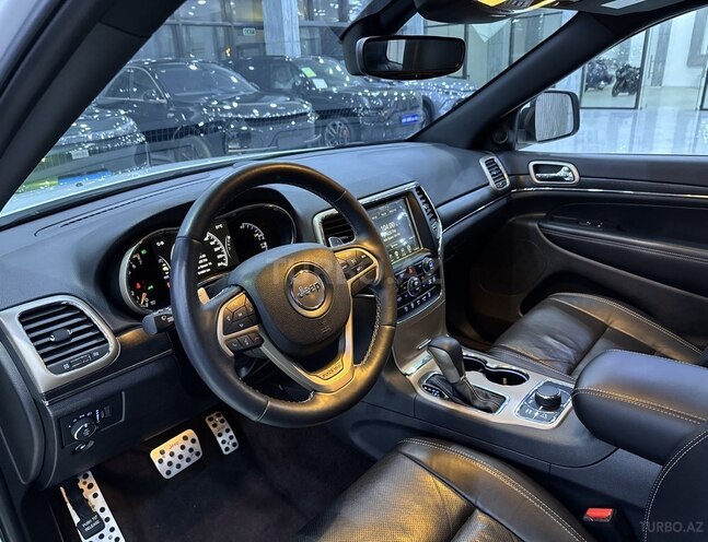 Jeep Grand Cherokee-9