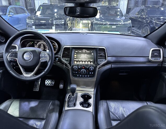 Jeep Grand Cherokee-8