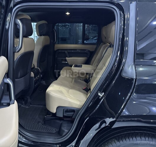 Land Rover Defender-14