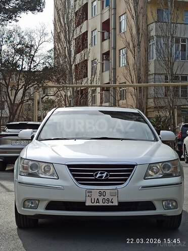 Hyundai Sonata-1