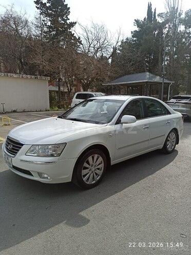 Hyundai Sonata-6