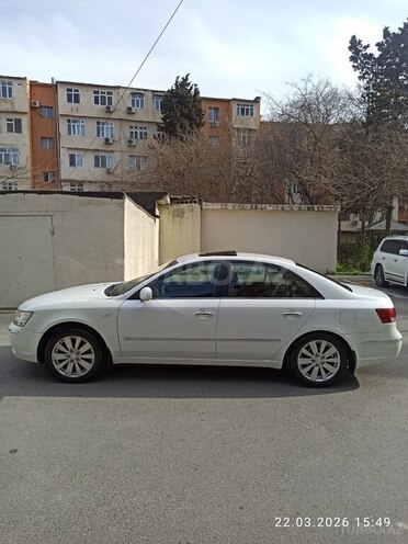 Hyundai Sonata-8