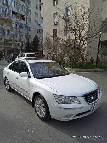 Hyundai Sonata-10