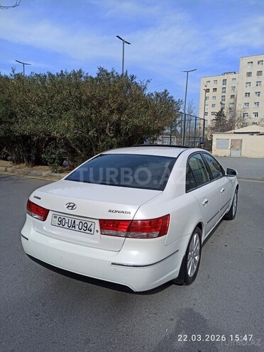 Hyundai Sonata-13