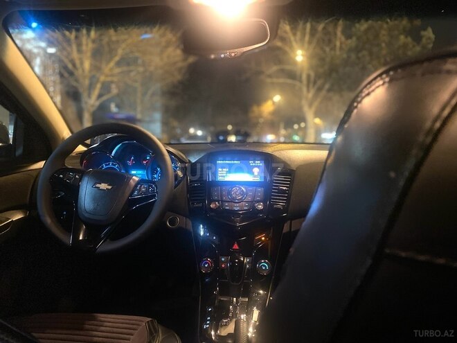 Chevrolet Cruze 2013, 285,000 km - 1.4 l - Gəncə