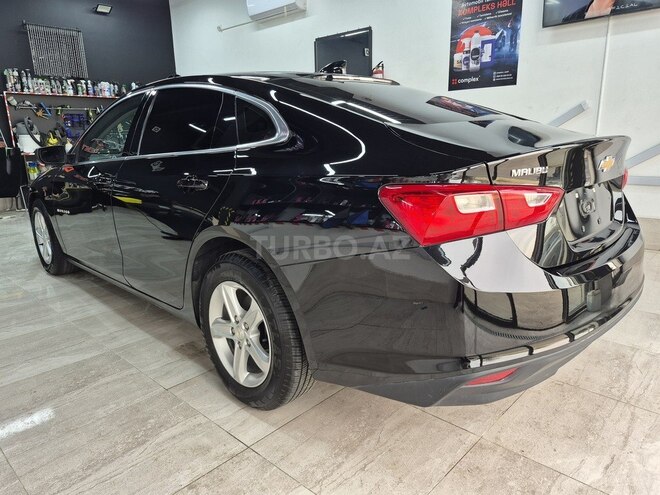 Chevrolet Malibu-8