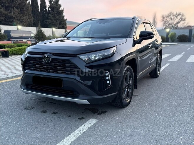 Toyota RAV4-5