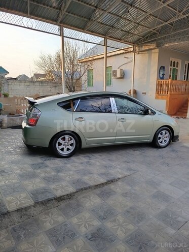 Toyota Prius-6