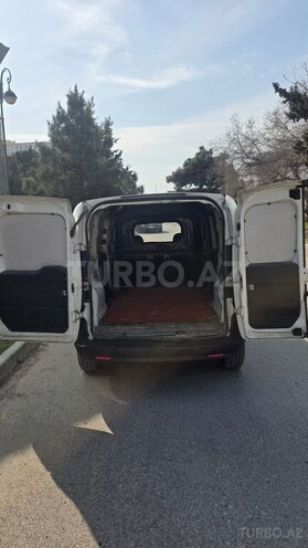 Fiat Doblo-8
