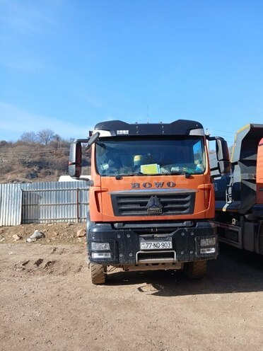 HOWO Sinotruk 2022, 640,000 km - 15.0 l - Bakı