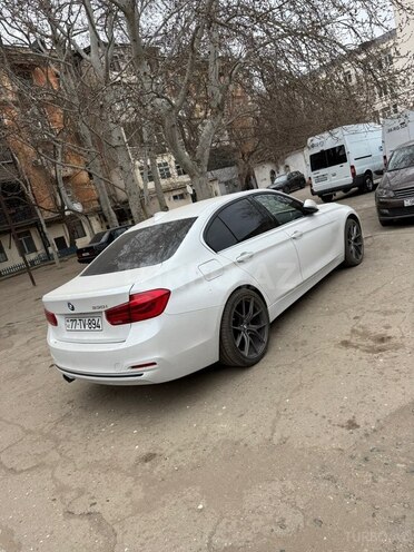 BMW 330-5