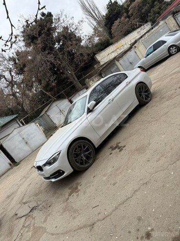 BMW 330-6