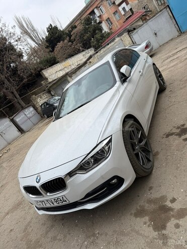 BMW 330-7