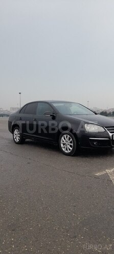 Volkswagen Jetta-3