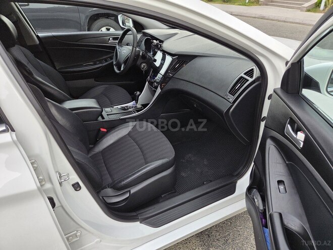 Hyundai Sonata-7