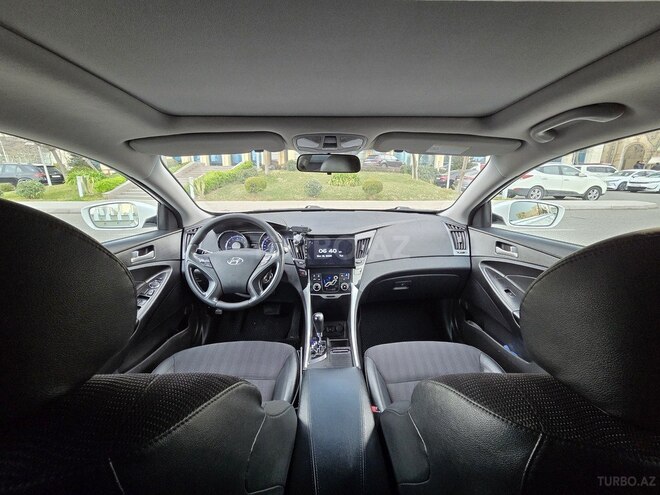 Hyundai Sonata-3