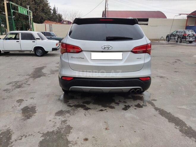 Hyundai Santa Fe-6