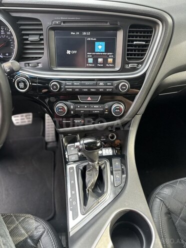 Kia Optima-13