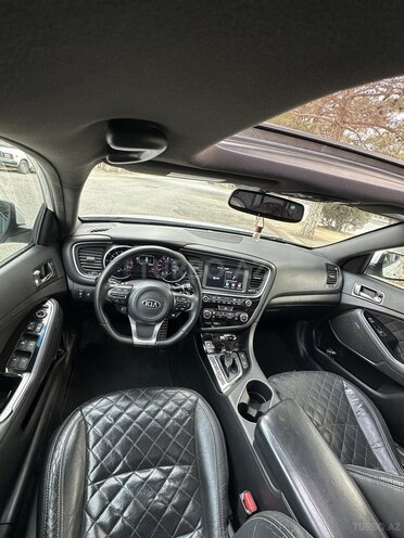 Kia Optima-14
