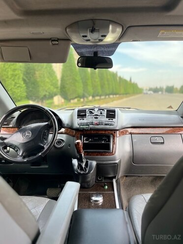 Mercedes Viano-3