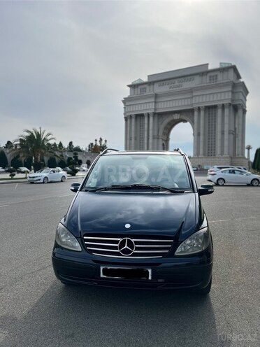 Mercedes Viano-1