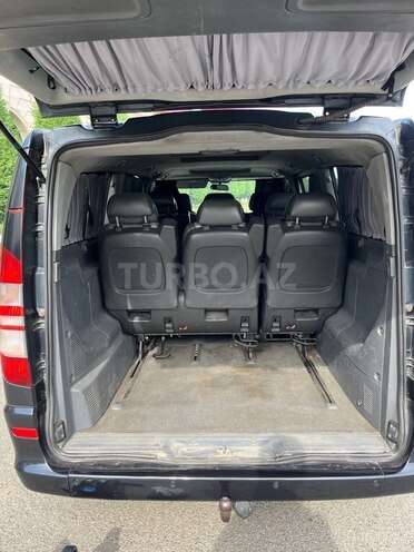 Mercedes Viano-7