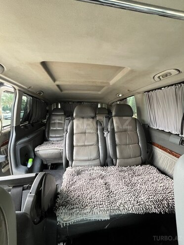 Mercedes Viano-4