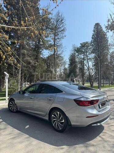 Honda Insight-6
