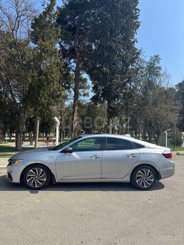 Honda Insight-4