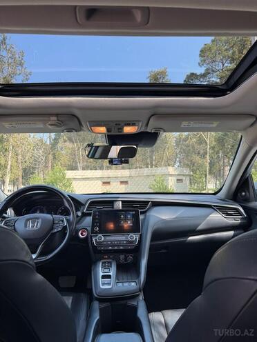 Honda Insight-8