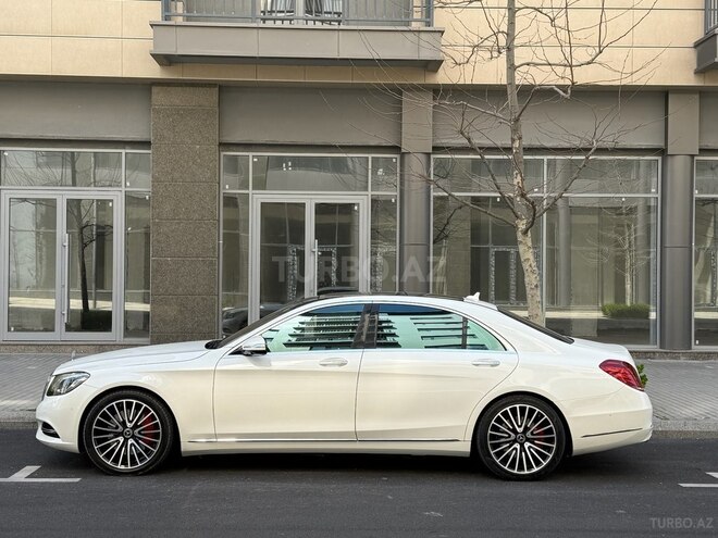 Mercedes S 550 e-10