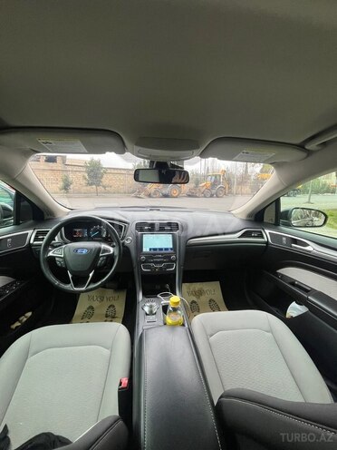 Ford Fusion (North America)-9