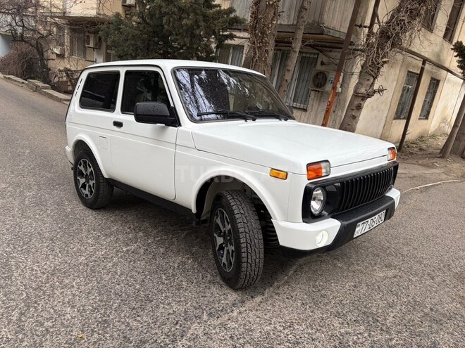 LADA (VAZ) Niva-4