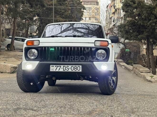 LADA (VAZ) Niva-1