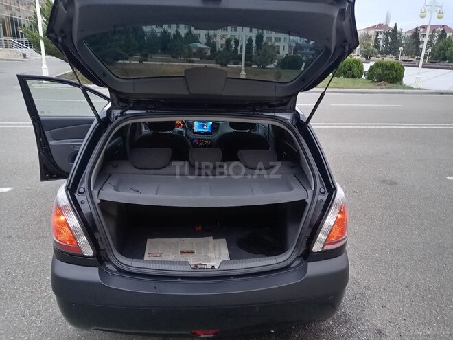 Kia Rio-15