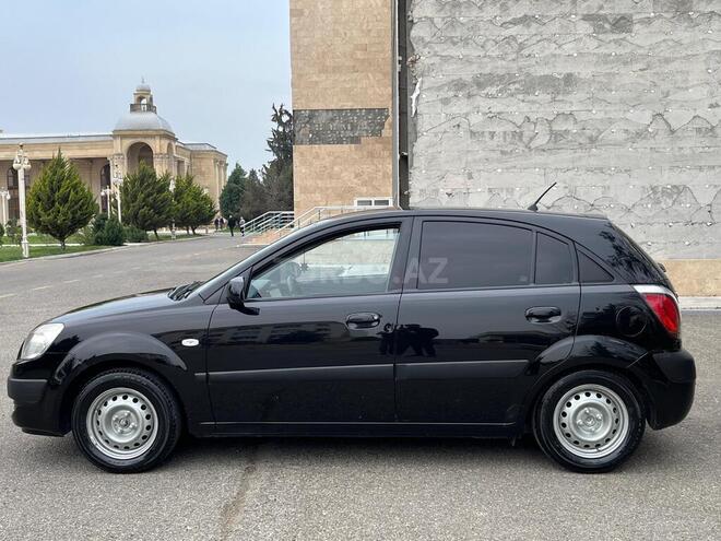 Kia Rio-6