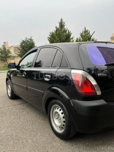 Kia Rio-9