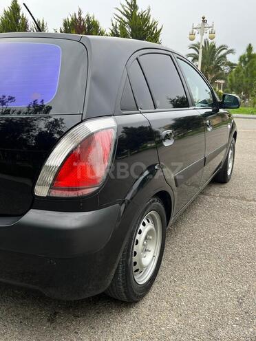 Kia Rio-8