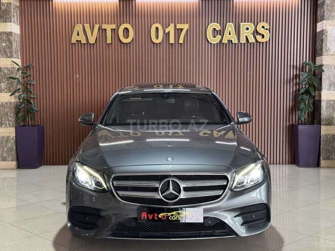 Mercedes E 300-1