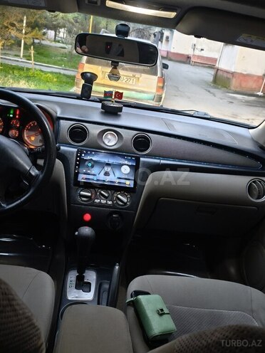 Mitsubishi Outlander-10