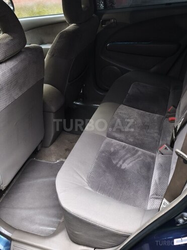 Mitsubishi Outlander-13