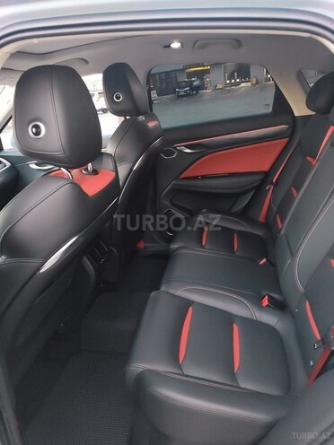 Geely Tugella-16